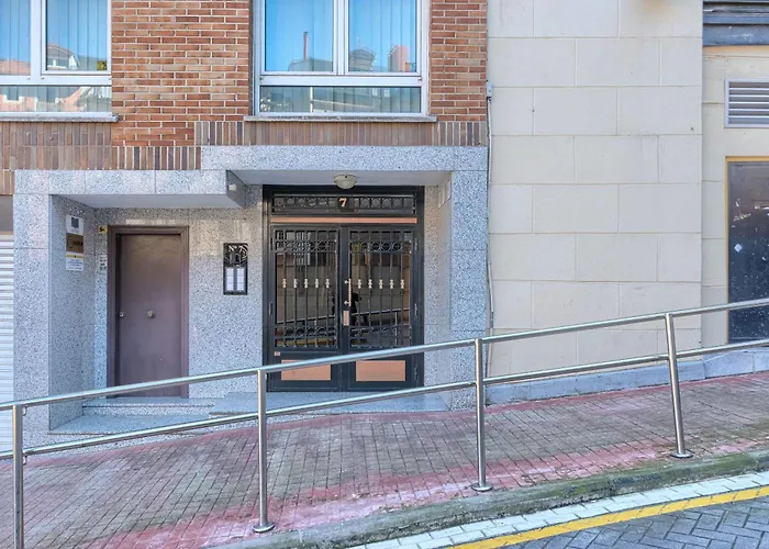 Bilbo Rock Ii By Next Stop * Bilbao