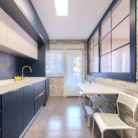 Bilbo Rock Ii By Next Stop 빌바오