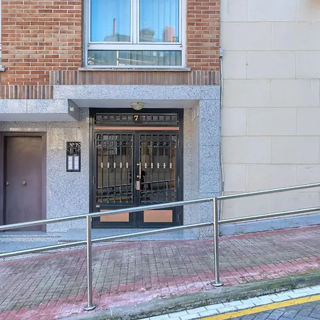 Bilbo Rock Ii By Next Stop * Bilbao